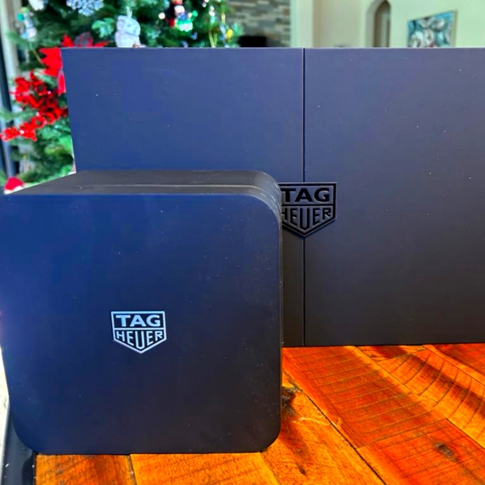 BRAND NEW!! TAG HEUER CONNECTED CALIBRE SMARTWATCH